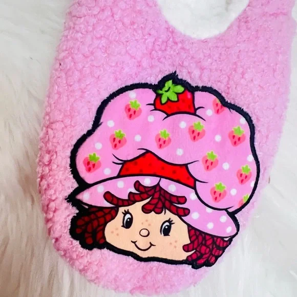 Strawberry Shortcake Slippers - Picture 3 of 3